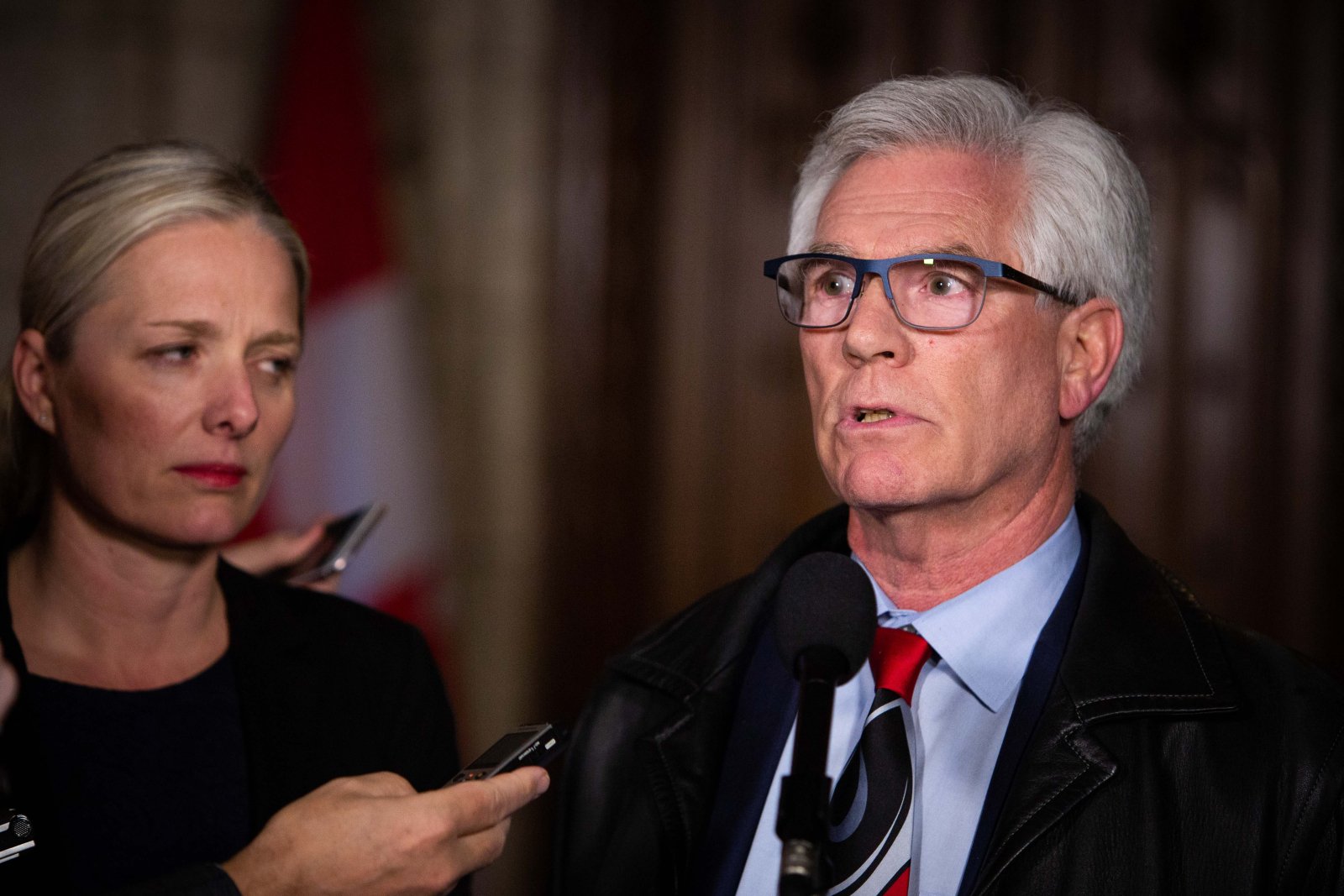 Jim Carr, Catherine McKenna, Natural Resources Canada, Ottawa, Kinder Morgan, Trans Mountain expansion, pipeline