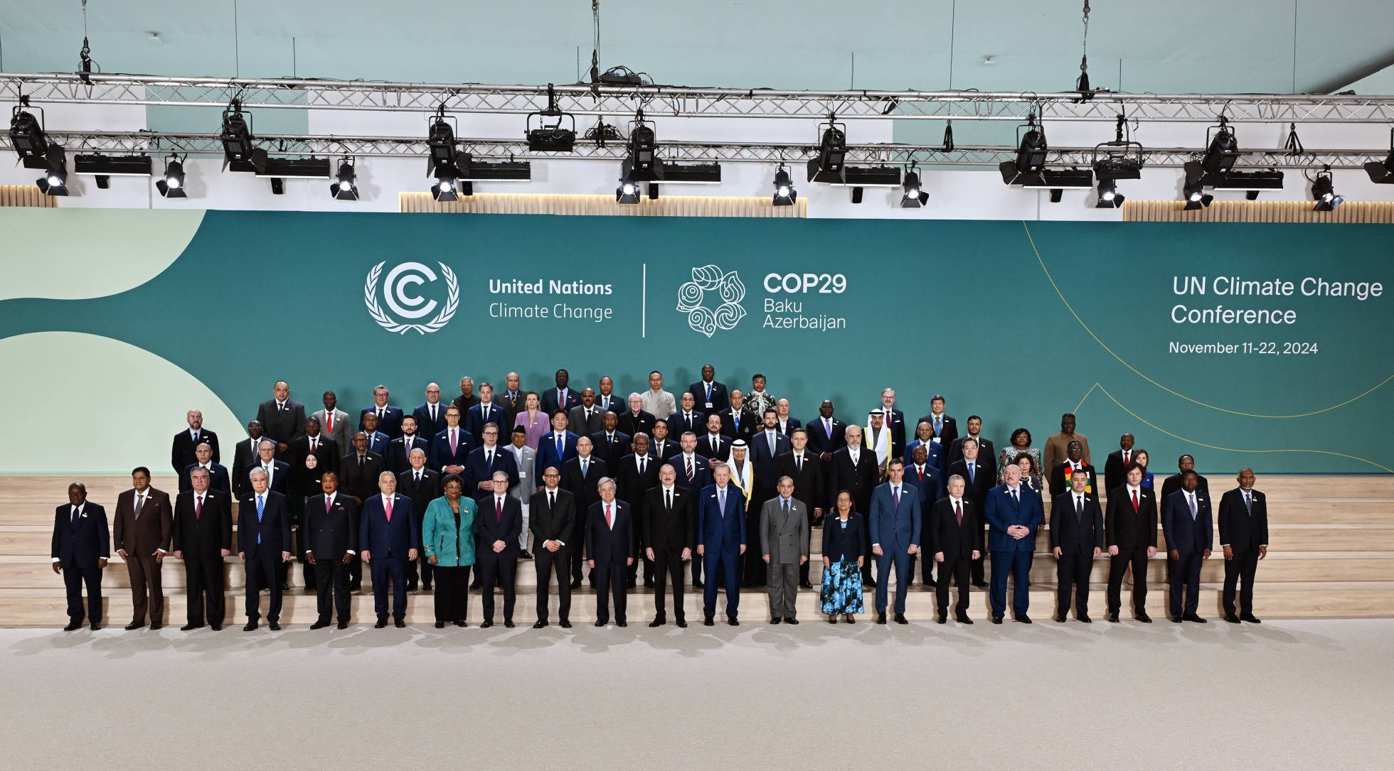 Fossil fuel bosses get ‘red carpet’ at Cop29 despite concerns over influence