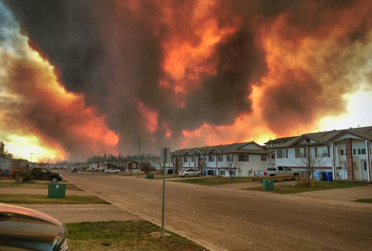 The wildfire blazes out of control in Fort McMurray. Photo by Raz Dee/Facebook