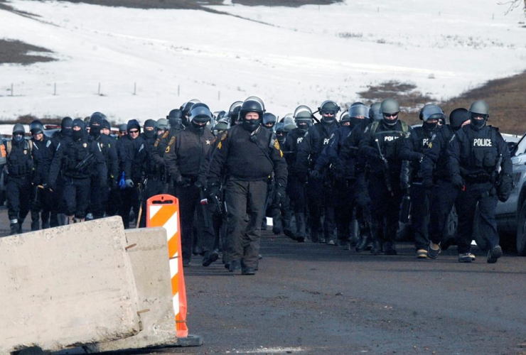 National Guardsmen clear Dakota Access oil pipeline camp