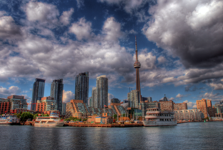 Toronto, CN Tower, climate change, municipal government, City of Toronto