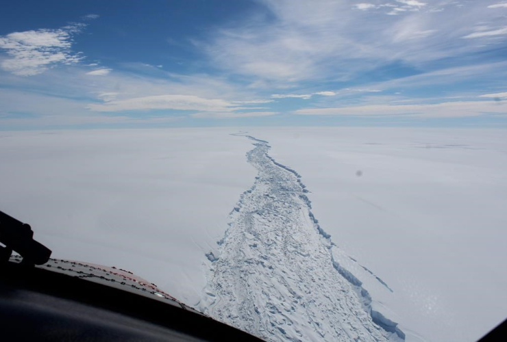 Larsen C ice shelf, Antarctica, Antarctic Survey, British Antarctic Surey,