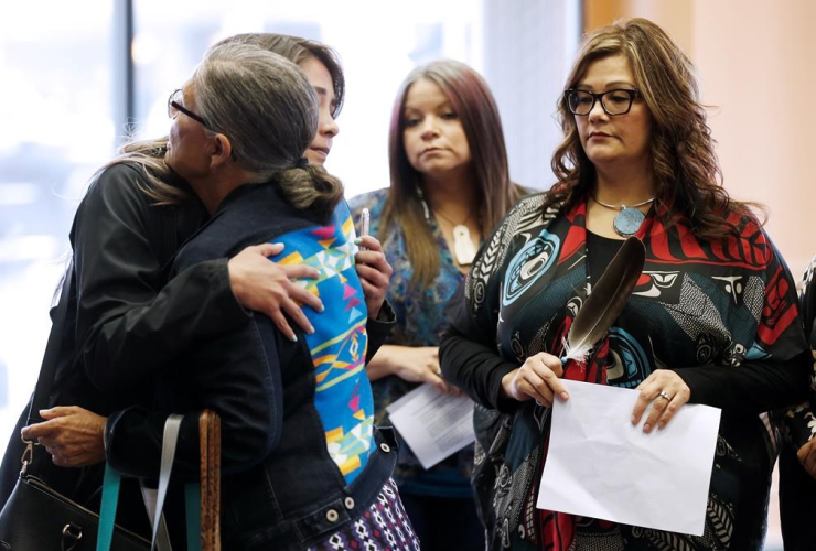 Family members,  National Inquiry, MMIWG, Winnipeg, Missing and Murdered Indigenous Women and Girls