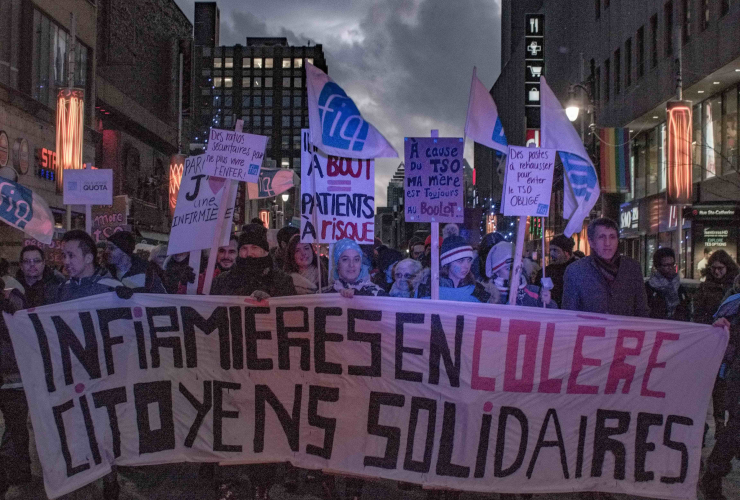 Nurses, Montreal, Quebec, budget cuts photo by Julien Crête Nadeau