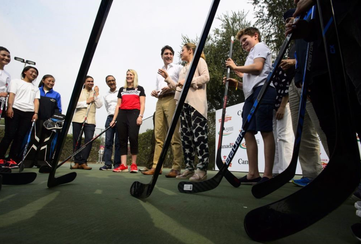 Justin Trudeau, Sophie Gregoire Trudeau, Xavier, hockey event, Hayley Wickenheiser, Indian women, ice hockey team, Canadian High Commission of Canada, New Delhi, 