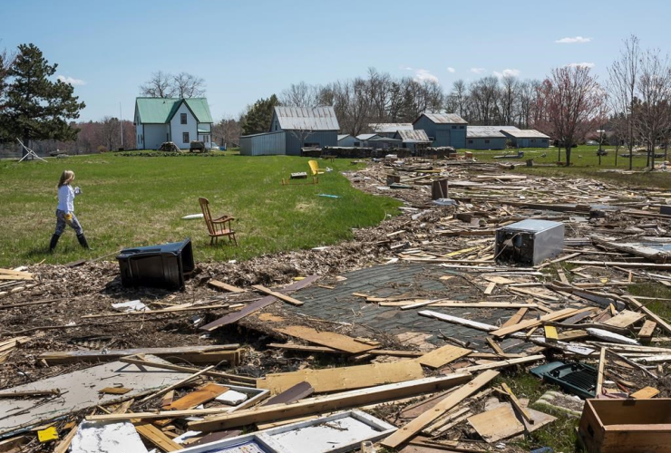 Michelle Cain, debris, floodwater, Saint John River, Robertson's Point, 