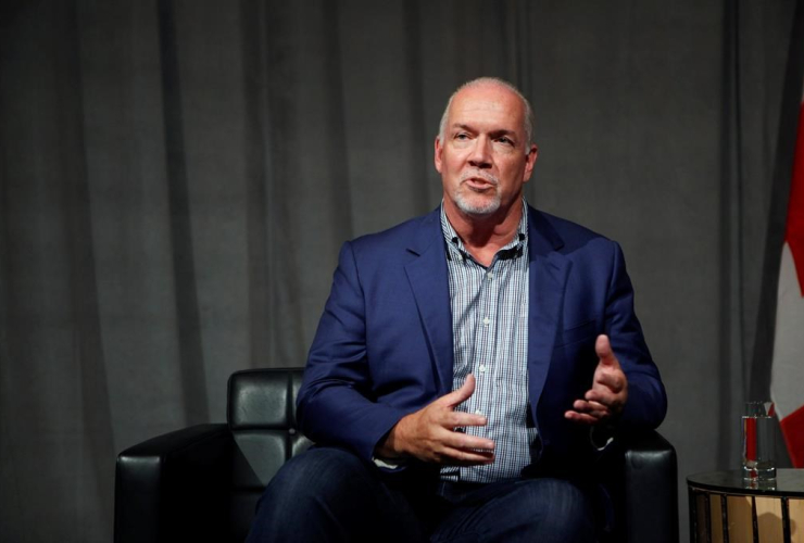 Prime Minister Justin Trudeau, B.C. Premier John Horgan, Vancouver Island Conference Centre, 