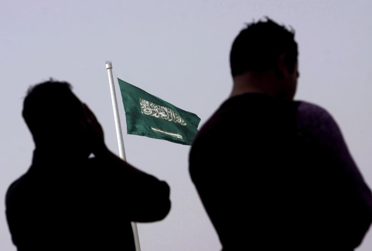 People pray, makeshift mosque, Saudi Flag, Jiddah, Saudi Arabia, 