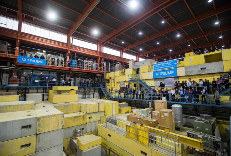 Staff, students, Prime Minister Justin Trudeau, TRIUMF, 