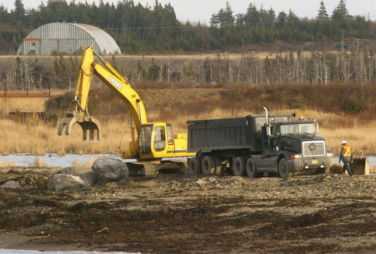 Workers, repair, road, Donkin coal mine,