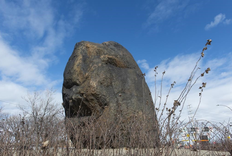 Irish commemorative stone, black rock, Montreal,