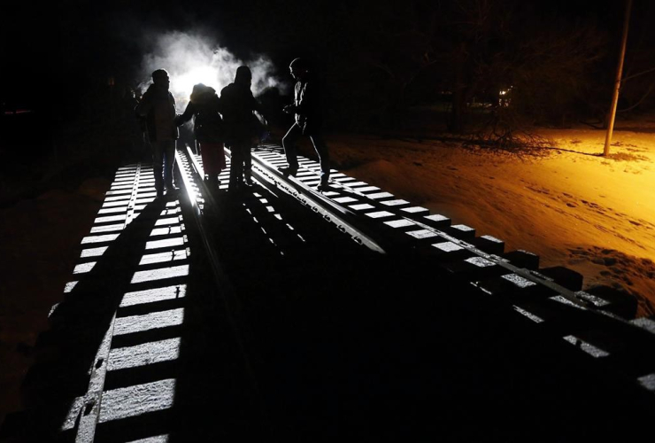 migrants, Somalia, Canada, U.S., train track, Emerson, 