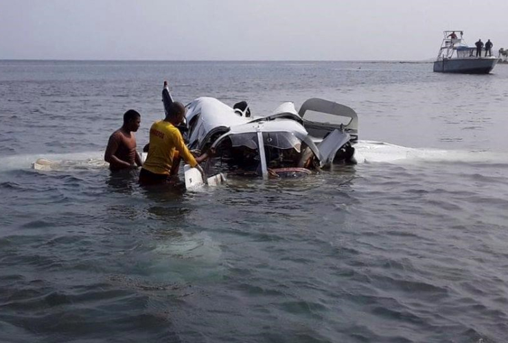 Honduras Fire Department, firefighters, crash site, plane, Atlantic, Roatan, Bay Island, Honduras, 