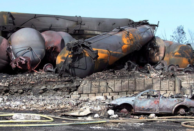 Wrecked oil tankers, runaway train, Lac-Megantic, 