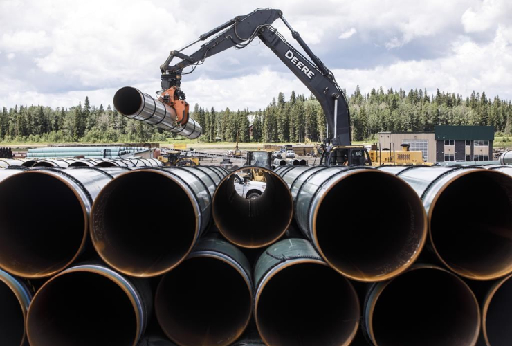 Pipe, Trans Mountain pipeline, Edson,