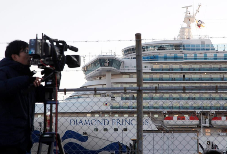 TV cameraman, quarantined ship, Diamond Princess, 