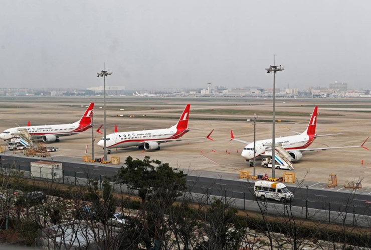 Shanghai Airlines Boeing 737 Max 8 passenger planes, Hongqiao Airport, Shanghai, China, 