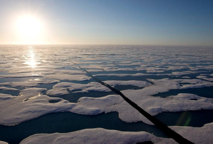 midnight sun, ice covered waters, Resolute bay,