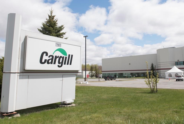 Cargill, meat processing plant, Chambly, Que., Montreal, 