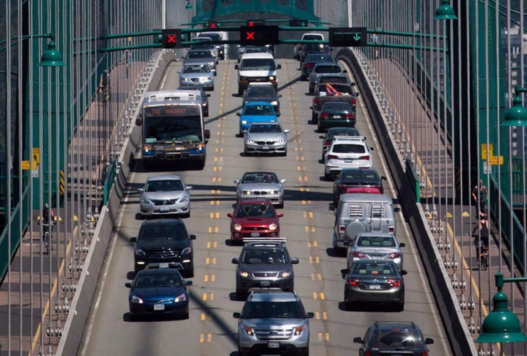 Traffic, Lions Gate Bridge,