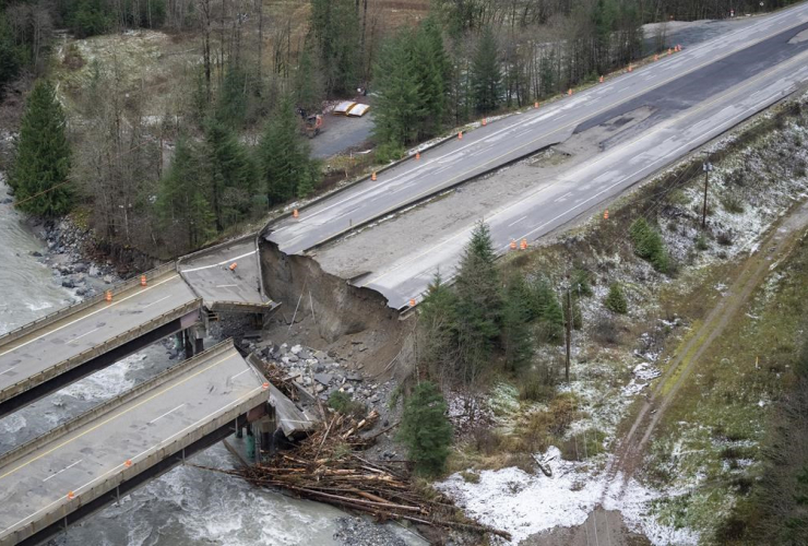 rains, mudslides, Coquihalla Highway, Hope, 