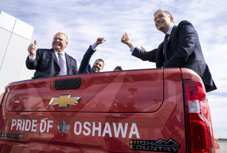 Doug Ford, Scott Bell, François-Philippe Champagne,Canadian Technical Centre, McLaughlin Advanced Technology Track, Oshawa, Ontario,