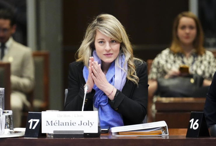 Melanie Joly,