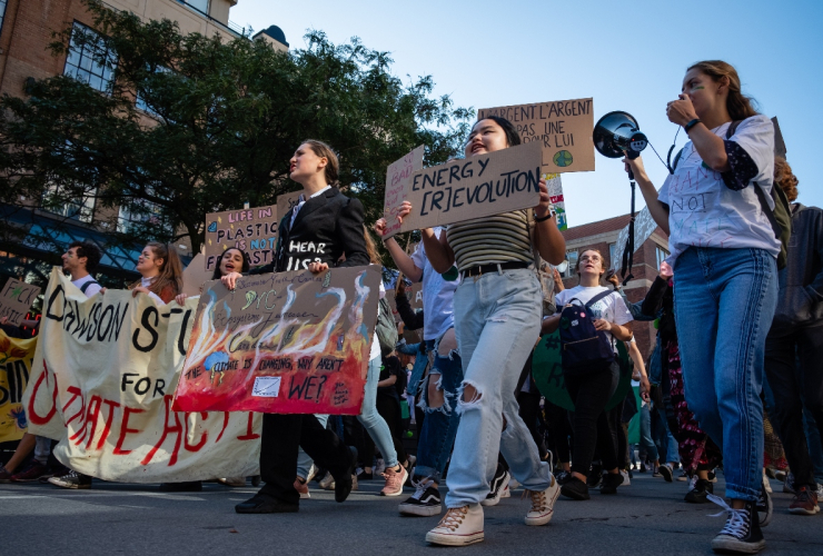 Shir Gruber at student climate march 2019