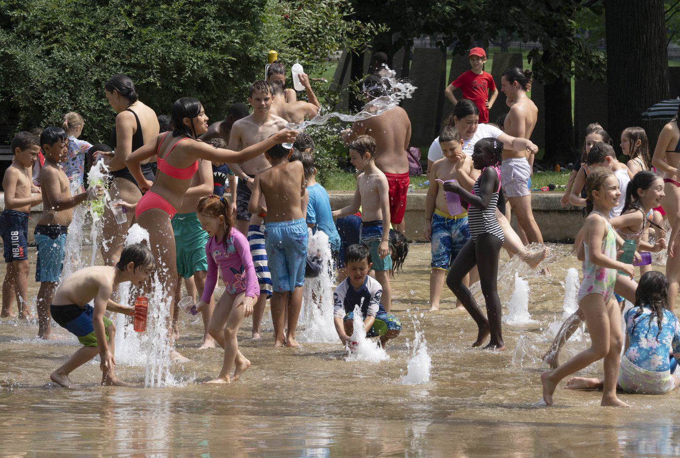 Heat+advisories+in+Ontario%2C+Quebec%2C+Atlantic+Canada+and+NWT