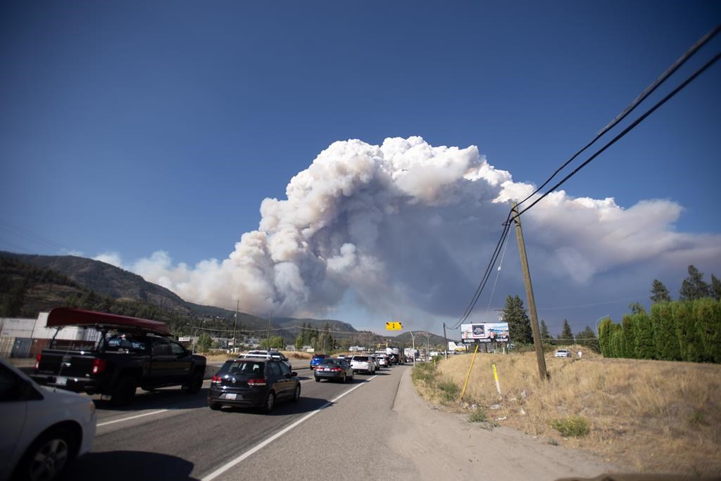 Fire Closes In On West Kelowna, Evacuation Orders, Alerts Issued In ...