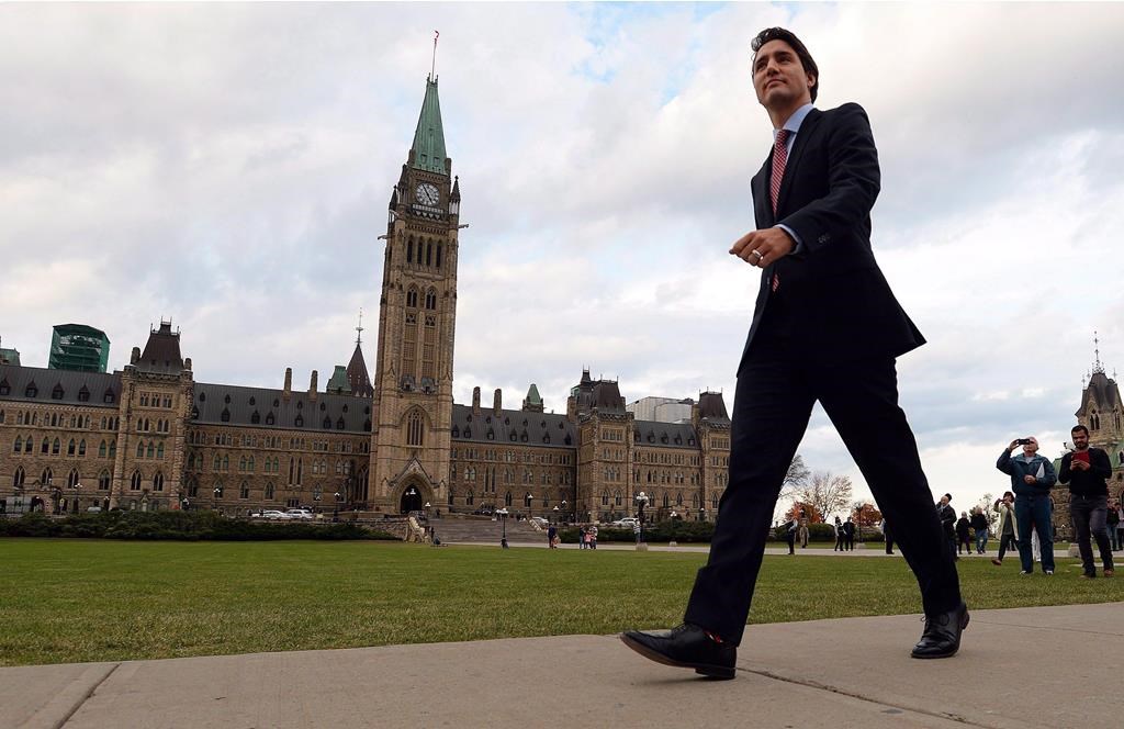 Justin Trudeau Jumpstarts New Relationship With Canada’s Cities ...