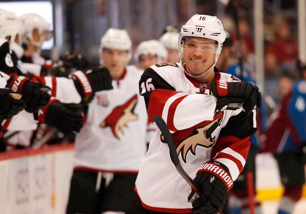 Max domi best sale coyotes jersey