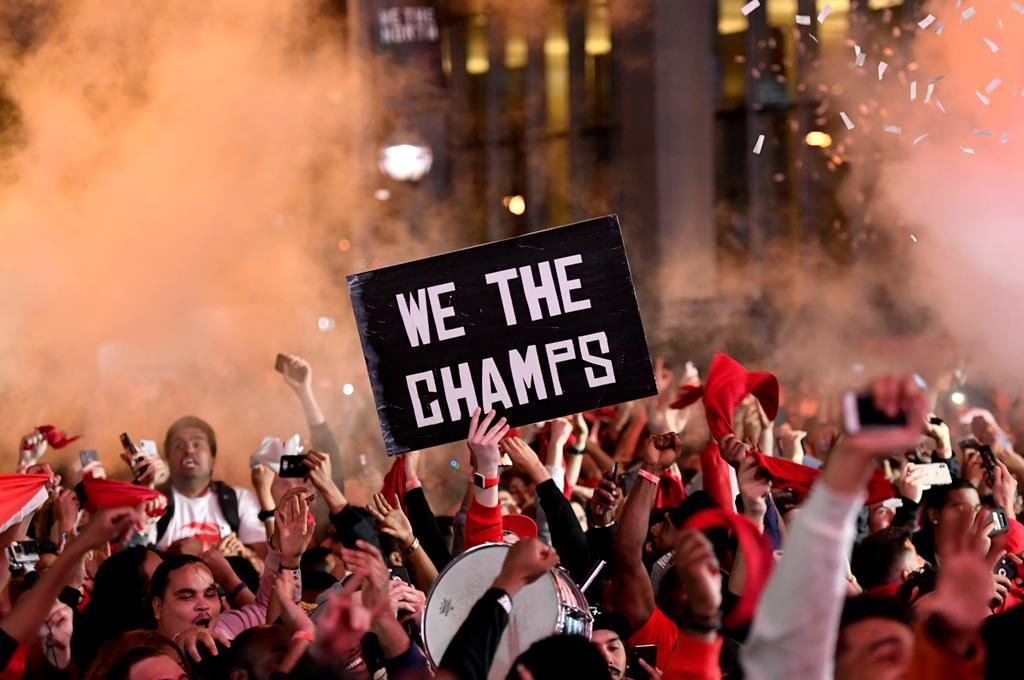 The Jays World Series win sparked 'pandemonium' in Toronto. Could the  Raptors do the same?