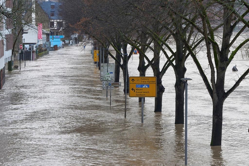 Thousands without power in Nordic countries while floods swamp Germany