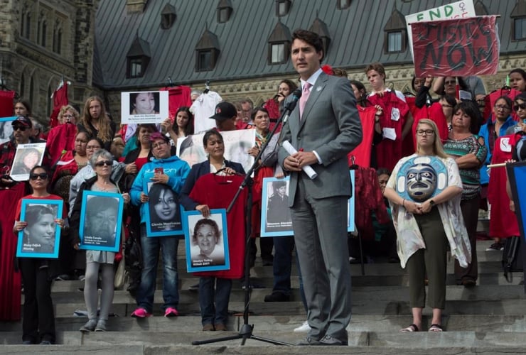 Prime Minister Justin Trudeau, Families of Sisters in Spirit Vigil, missing and murdered indigenous women, 