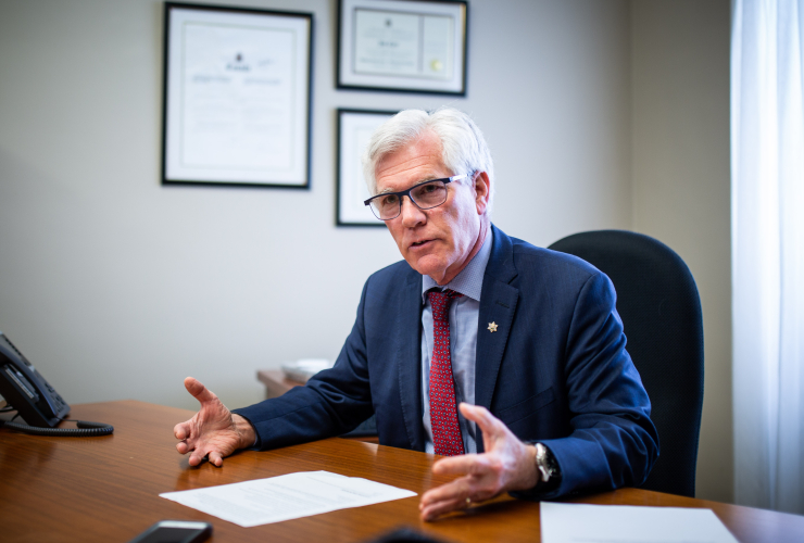 Jim Carr, Natural Resources Canada, Ottawa, Kinder Morgan, Trans Mountain expansion, pipeline